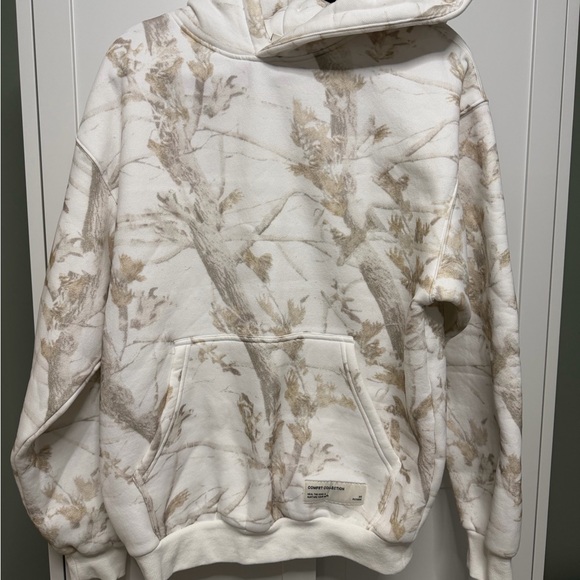 Comfrt Tops - Women's Affirmation Camouflage Hoodie